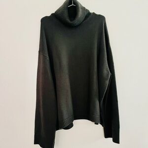 The Frankie shop Reah Trapeze turtleneck sweater